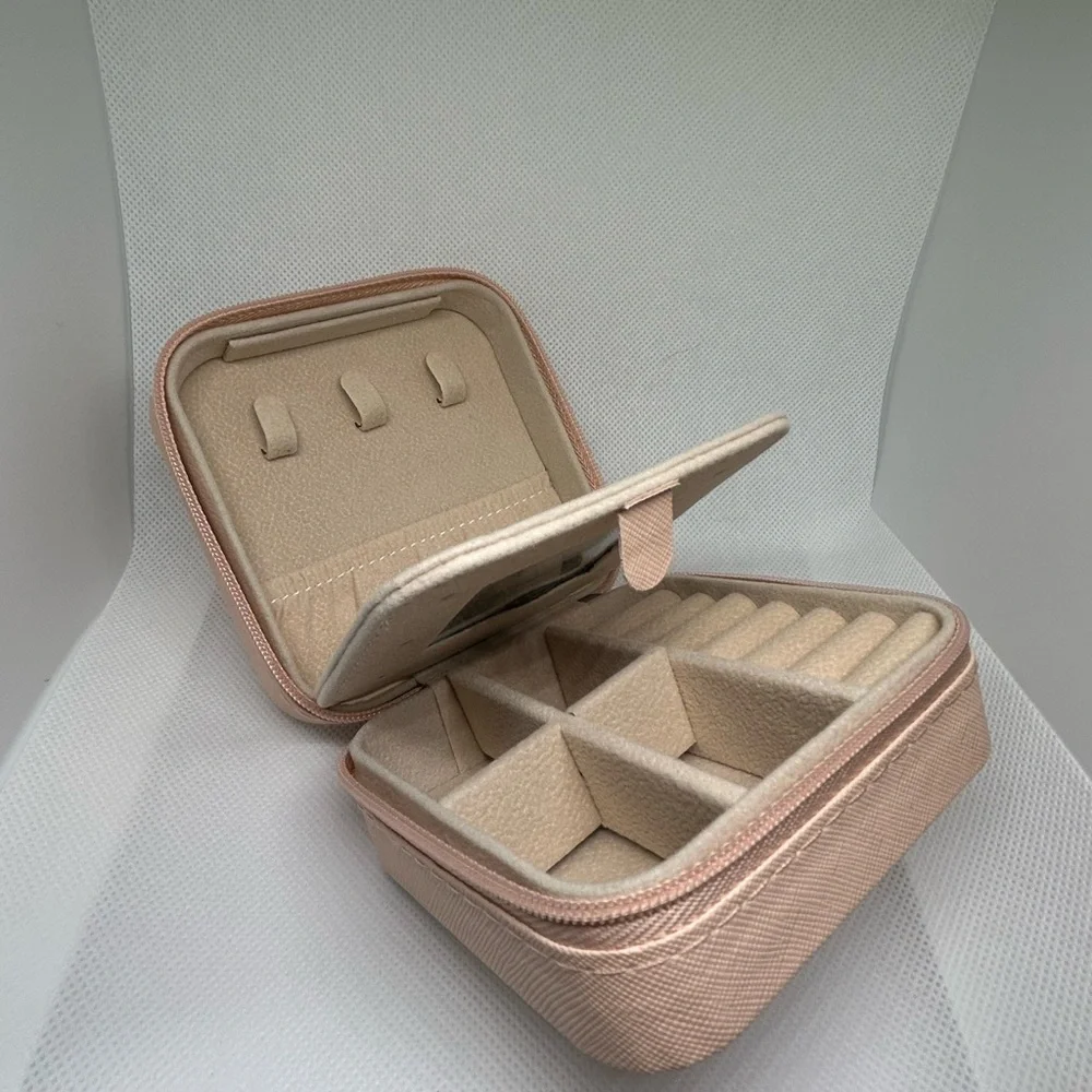 Pink Travel Jewelry Organizer